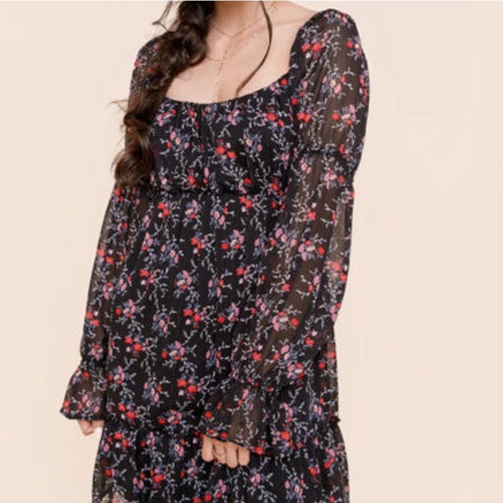 NWT Francesca's Juliet Square Neck Floral Long Sleeve Mini Dress